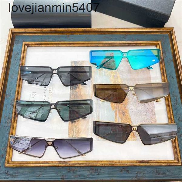 2023 fashion design sunglasses %80 factory wholesale and retail paris b family personalized hip-hop sunglass women ins same metal cat's, White;black
2023 fashion design sunglasses %80 factory wholesale and retail paris b family personalized hip-hop sunglass women ins same metal cat's, White;black