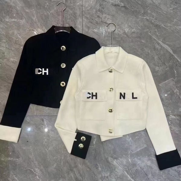 fashion new designer small fragrance polo collar pocket korean version short metal buckle letter coat fashion, Black;brown
fashion new designer small fragrance polo collar pocket korean version short metal buckle letter coat fashion, Black;brown