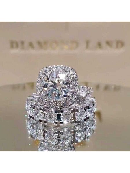women's accessories 2pcs/set glamorous cubic zirconia decor ring for women for wedding party jewelry valentine's day gift, Silver
women's accessories 2pcs/set glamorous cubic zirconia decor ring for women for wedding party jewelry valentine's day gift, Silver