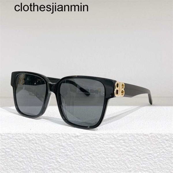 2023 fashion design sunglasses %80 factory wholesale and retail b family style ins sunglass of the same men's paris brand box women bb0, White;black
2023 fashion design sunglasses %80 factory wholesale and retail b family style ins sunglass of the same men's paris brand box women bb0, White;black