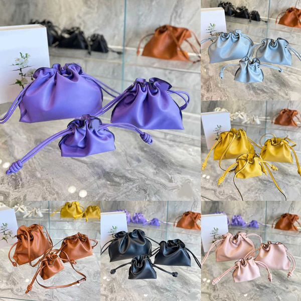 designer shoulder bags drawstring lucky bag women handbag shoulder soft leather luxury designer brand crossbody female cloud bucket 220920
designer shoulder bags drawstring lucky bag women handbag shoulder soft leather luxury designer brand crossbody female cloud bucket 220920