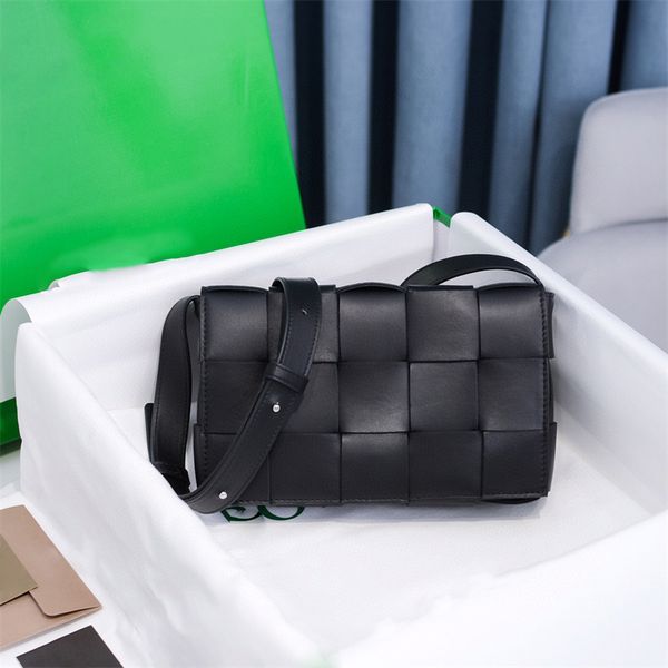 9a bag fashion designer woman bag women shoulder bag knitting handbag purse original box genuine leather cross body chain high grade quality
9a bag fashion designer woman bag women shoulder bag knitting handbag purse original box genuine leather cross body chain high grade quality