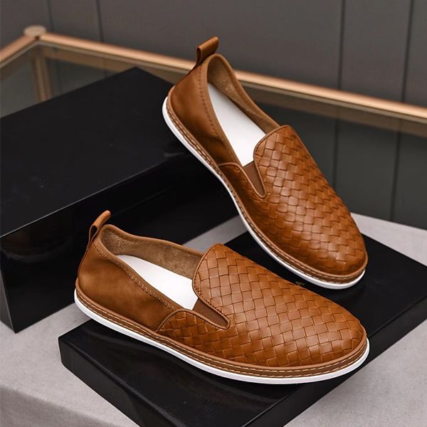 designer men's solid color leather casual shoes without laces a slip-on men's shoes spring and autumn flat loafers mens shoes have, Black
designer men's solid color leather casual shoes without laces a slip-on men's shoes spring and autumn flat loafers mens shoes have, Black