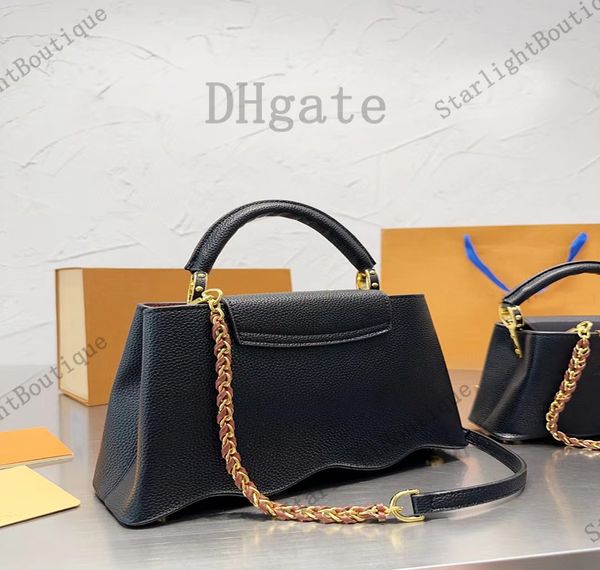 luxury fashion designer bag with wave shaped bottom cowhide personalized fashion shoulder handbag mini large capacity commuter bag
luxury fashion designer bag with wave shaped bottom cowhide personalized fashion shoulder handbag mini large capacity commuter bag