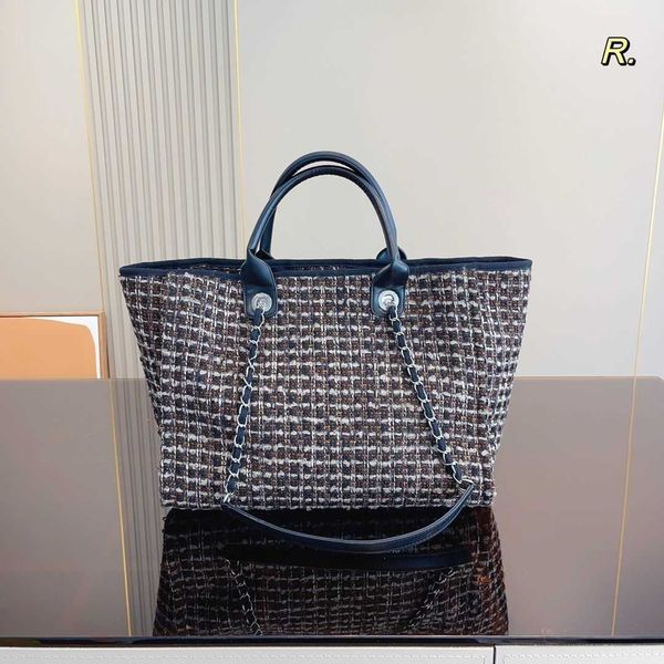 evening bags chain big bag women's 2023 new mommy large capacity shoulder fashion simple computer, Red;yellow
evening bags chain big bag women's 2023 new mommy large capacity shoulder fashion simple computer, Red;yellow