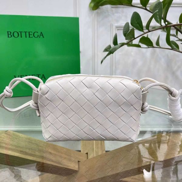 designer bag style small square bag sheepskin handwoven small backpack crossbody mobile phone bag shoulder women's bag venetas bag 34ll
designer bag style small square bag sheepskin handwoven small backpack crossbody mobile phone bag shoulder women's bag venetas bag 34ll