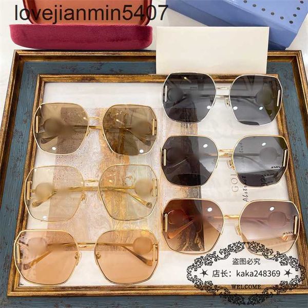 2023 fashion design sunglasses %80 factory wholesale and retail family g's new sunglass trendy men's ins net red same style person, White;black
2023 fashion design sunglasses %80 factory wholesale and retail family g's new sunglass trendy men's ins net red same style person, White;black