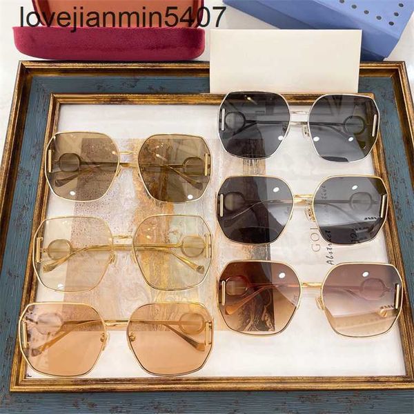 2023 fashion design sunglasses %80 factory wholesale and retail new g family large frame fashionable sunglass female star net red ins same m, White;black
2023 fashion design sunglasses %80 factory wholesale and retail new g family large frame fashionable sunglass female star net red ins same m, White;black