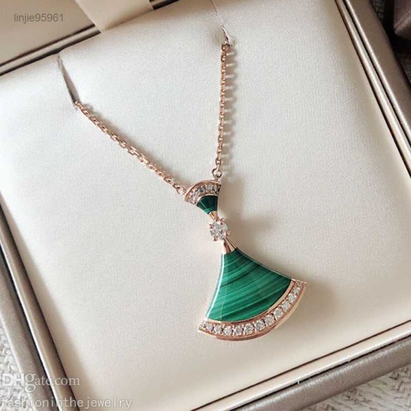 jewelry divas dream necklaces designers fan shape necklace diamonds white pink green chalcedony small skirt female elegant jewelry for women, Silver
jewelry divas dream necklaces designers fan shape necklace diamonds white pink green chalcedony small skirt female elegant jewelry for women, Silver