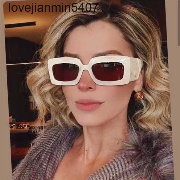 2023 fashion design sunglasses %80 factory wholesale and retail g's new rectangular narrow frame sunglass star hip hop gg0811, White;black
2023 fashion design sunglasses %80 factory wholesale and retail g's new rectangular narrow frame sunglass star hip hop gg0811, White;black