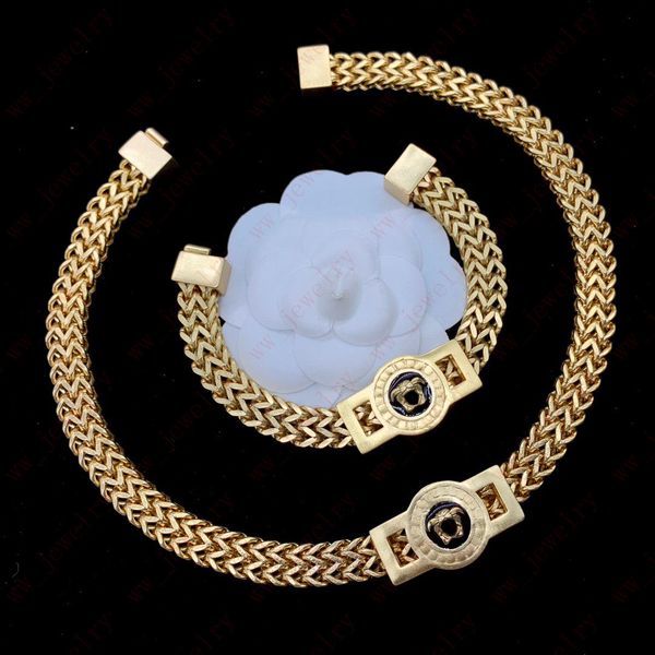 gold thick chain portrait logo necklace bracelet, street hip hop neutral cuban temperament necklace bracelet, men and women of the same styl, Black
gold thick chain portrait logo necklace bracelet, street hip hop neutral cuban temperament necklace bracelet, men and women of the same styl, Black