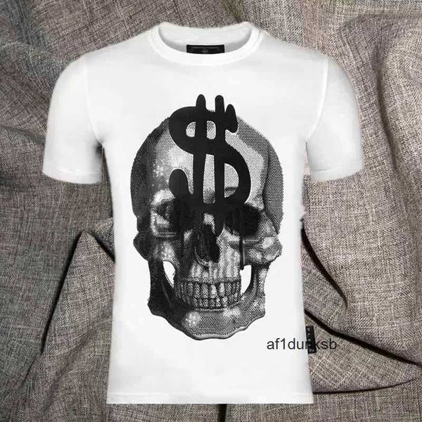 t-shirt plein philipps designer german fashion summer new drill short letter half sleeve crystal skull round neck large ywo, Black;brown
t-shirt plein philipps designer german fashion summer new drill short letter half sleeve crystal skull round neck large ywo, Black;brown