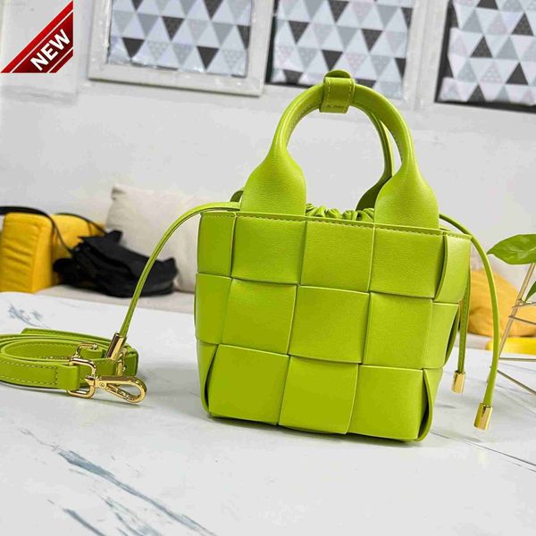 b 2023 bucket shoulder bags designer botv bag ventas vent women purse new leather women's woven hand cowhide single hryh ejst
b 2023 bucket shoulder bags designer botv bag ventas vent women purse new leather women's woven hand cowhide single hryh ejst