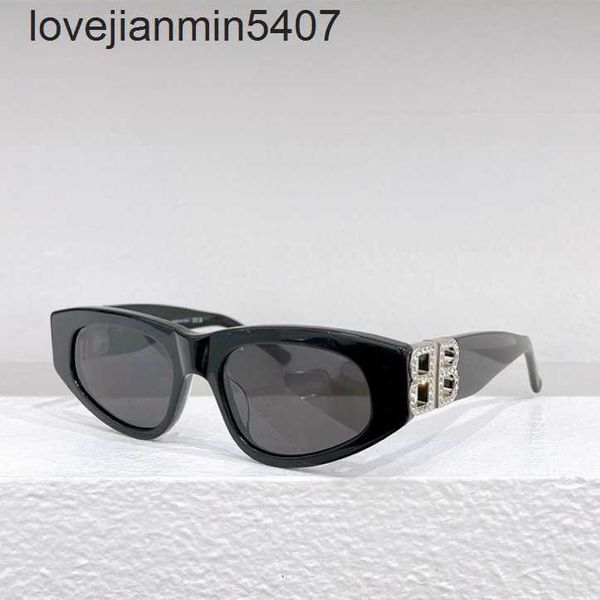 2023 fashion design sunglasses %80 factory wholesale and retail family b's new plate drilling cat's eye sunglass ins popular onlin, White;black
2023 fashion design sunglasses %80 factory wholesale and retail family b's new plate drilling cat's eye sunglass ins popular onlin, White;black