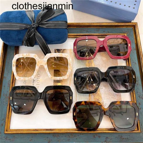 2023 fashion design sunglasses %80 factory wholesale and retail g family new box plate sunglass male star sunglass gg111s, White;black
2023 fashion design sunglasses %80 factory wholesale and retail g family new box plate sunglass male star sunglass gg111s, White;black