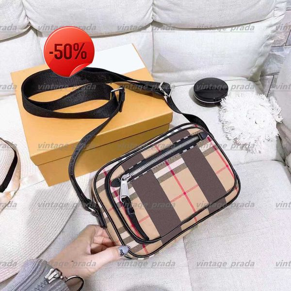 luxury vintage check and leather crossbody bag large 7a quality camera classic nylon tb handbags designer women's men wallet famous han
luxury vintage check and leather crossbody bag large 7a quality camera classic nylon tb handbags designer women's men wallet famous han