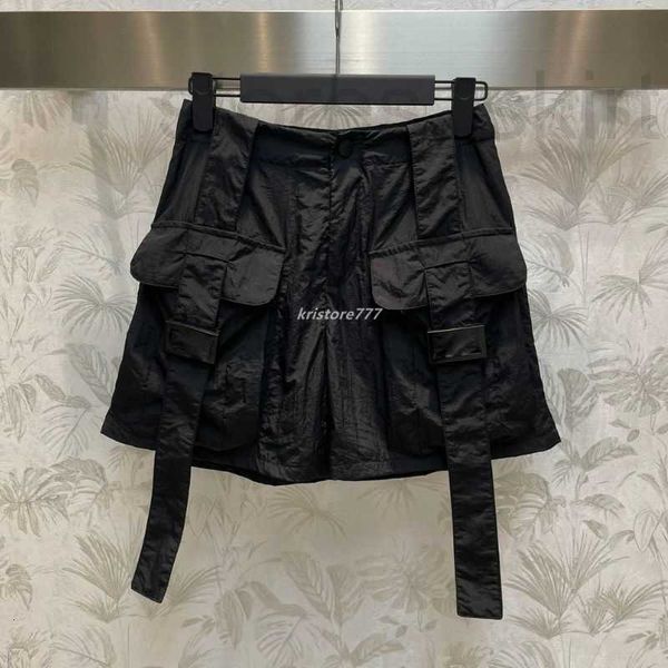 women's shorts designer summer women vintage with letter pocket girls milan runway high end brand a-line jersey jogging luxury y short, White;black
women's shorts designer summer women vintage with letter pocket girls milan runway high end brand a-line jersey jogging luxury y short, White;black