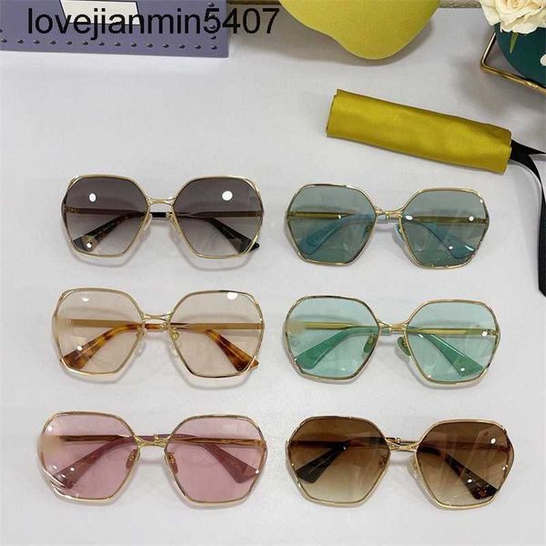 2023 fashion design sunglasses %80 factory wholesale and retail g's new sunglass ni luhan's same metal herringbone hollow out larg, White;black
2023 fashion design sunglasses %80 factory wholesale and retail g's new sunglass ni luhan's same metal herringbone hollow out larg, White;black