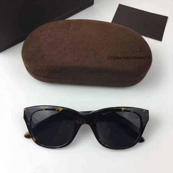 retro tom-fords adita classic 237 original eyeglass brand designer sunglasses for luxury men famous fashionable fashion design women uv400 g, White;black
retro tom-fords adita classic 237 original eyeglass brand designer sunglasses for luxury men famous fashionable fashion design women uv400 g, White;black