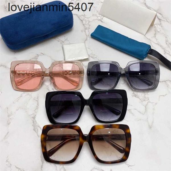 2023 fashion design sunglasses %80 factory wholesale and retail new g family box personalized leg drilling sunglass chen jon star net red sa, White;black
2023 fashion design sunglasses %80 factory wholesale and retail new g family box personalized leg drilling sunglass chen jon star net red sa, White;black