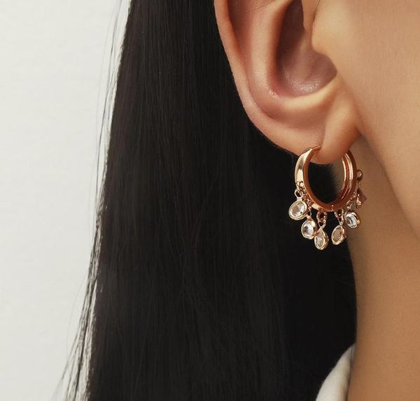 dangle chandelier simple beads pendants small circle earrings for women girls ear buckle cute short gold tassel geometric drop e1416417, Silver
dangle chandelier simple beads pendants small circle earrings for women girls ear buckle cute short gold tassel geometric drop e1416417, Silver