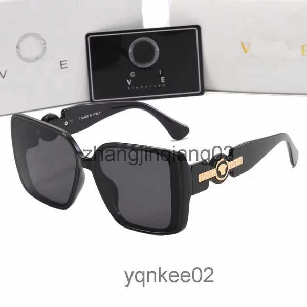 designer versage sunglasses cycle luxurious fashion sports polarize sunglass for mens womans vintage brands baseball driving beach goggle sq, White;black
designer versage sunglasses cycle luxurious fashion sports polarize sunglass for mens womans vintage brands baseball driving beach goggle sq, White;black