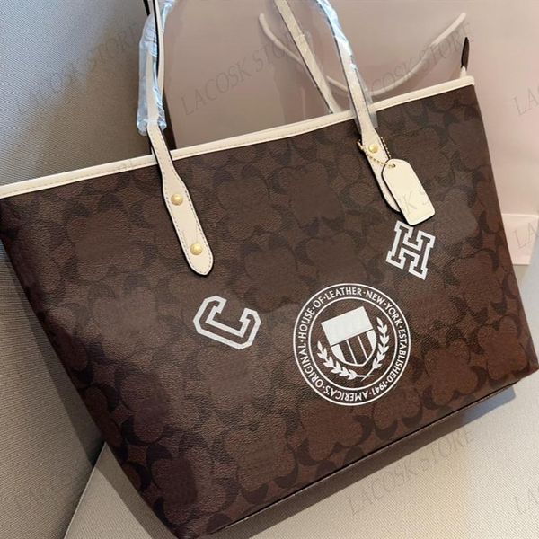 ladies luxurys shopping bags fashion large capacity women totes classic carriage handbags purses letter casual shoulder bag
ladies luxurys shopping bags fashion large capacity women totes classic carriage handbags purses letter casual shoulder bag