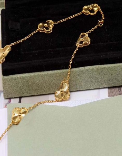 s925 silver excellent quality ten flowers charm bangle punk bracelet in 18k gold plated for women engagement jewelry have stamp bo7555384, Black
s925 silver excellent quality ten flowers charm bangle punk bracelet in 18k gold plated for women engagement jewelry have stamp bo7555384, Black