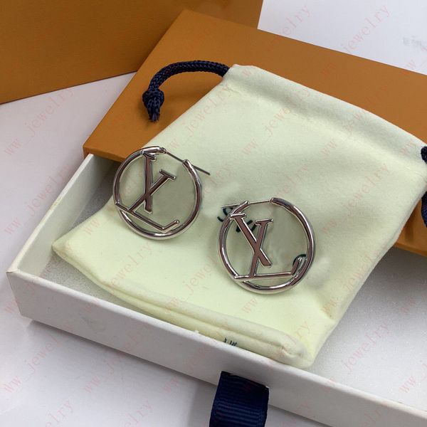 titanium steel letter large circle hoop & huggie earrings, metallic women's earrings, designer fashion items, parties, gifts, with box, Golden;silver
titanium steel letter large circle hoop & huggie earrings, metallic women's earrings, designer fashion items, parties, gifts, with box, Golden;silver