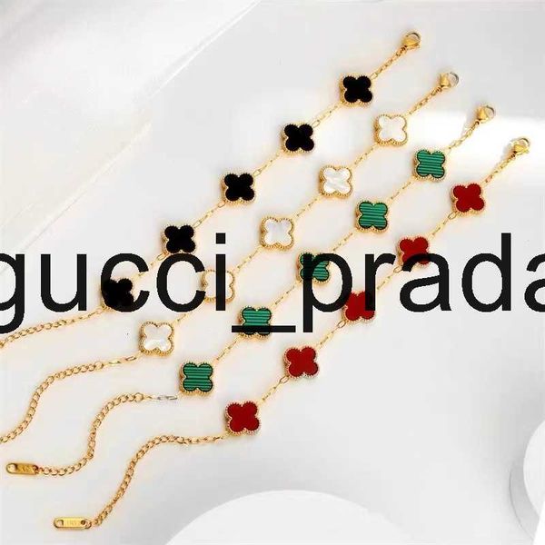 designer jewelry women van clover bracelet fashion mens bracelet vintage bracelets clover leaf necklace luxury design wedding jewelry chirst, Golden;silver
designer jewelry women van clover bracelet fashion mens bracelet vintage bracelets clover leaf necklace luxury design wedding jewelry chirst, Golden;silver