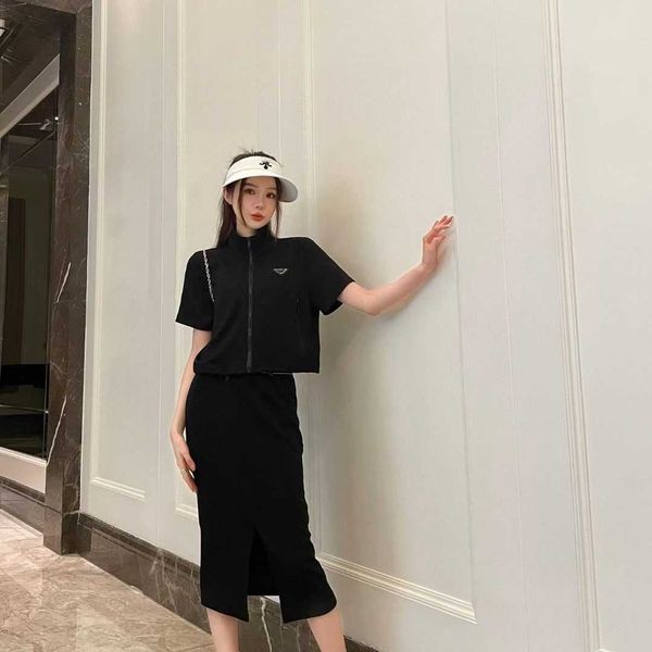 summer women black stand collar short sleeve half slit wrap hip skirt suit skirt, soft and comfortable fabric can not afford the ball, slim, White
summer women black stand collar short sleeve half slit wrap hip skirt suit skirt, soft and comfortable fabric can not afford the ball, slim, White