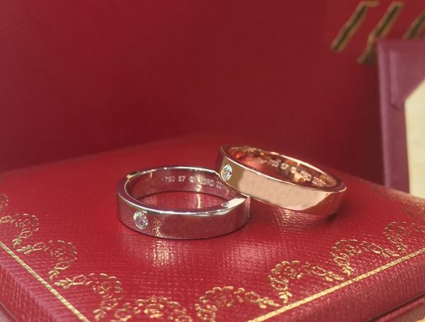 designer ring 18k jewelry with box letter single diamond same version of plain color ring men and women ins style couple pair rings same sty, Silver
designer ring 18k jewelry with box letter single diamond same version of plain color ring men and women ins style couple pair rings same sty, Silver