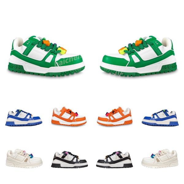 classic designer new casual shoes trainer maxi sneaker couple style men women casual shoes high end low sports shoes size 35-45 blue green o
classic designer new casual shoes trainer maxi sneaker couple style men women casual shoes high end low sports shoes size 35-45 blue green o