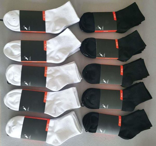men socks women cotton classic ankle letter breathable black and white mixing football basketball sports sock1812220
men socks women cotton classic ankle letter breathable black and white mixing football basketball sports sock1812220