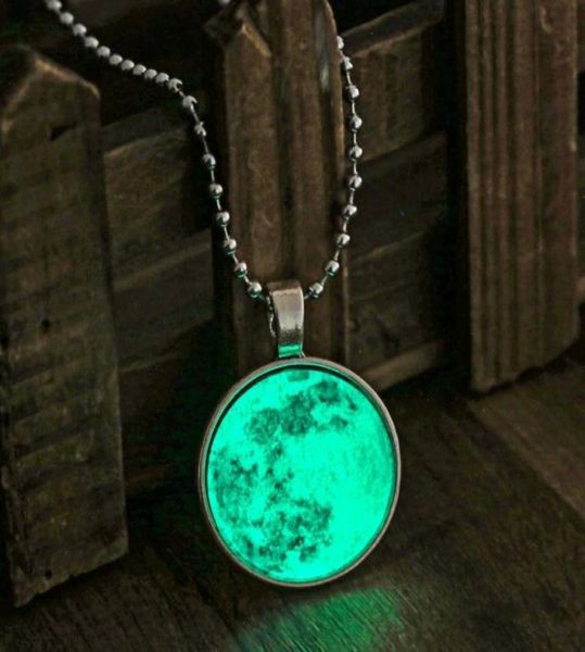 vintage long moon glow in the dark necklace for women jewelry cabochons lunar pendant orcence light81671616015688, Silver
vintage long moon glow in the dark necklace for women jewelry cabochons lunar pendant orcence light81671616015688, Silver