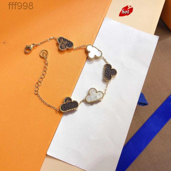 wristband bracelets women womens bangle designer letter chain jewelry faux leather wedding 18k gold cuff plated stainless steel gifts 4dcz, Black
wristband bracelets women womens bangle designer letter chain jewelry faux leather wedding 18k gold cuff plated stainless steel gifts 4dcz, Black