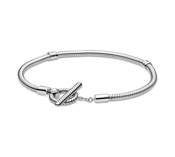 2020 new authentic ale 925 sterling silver moment iconic logo t-bar clasp chain charm bracelet jewelry with charmes original gift box5546044, Golden;silver
2020 new authentic ale 925 sterling silver moment iconic logo t-bar clasp chain charm bracelet jewelry with charmes original gift box5546044, Golden;silver