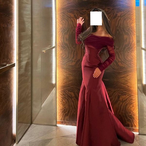 elegant long sleeve burgundy satin evening dresses mermaid boat neck tulle sweep train zipper back muslim pleated formal party gown for wome, Black;red
elegant long sleeve burgundy satin evening dresses mermaid boat neck tulle sweep train zipper back muslim pleated formal party gown for wome, Black;red
