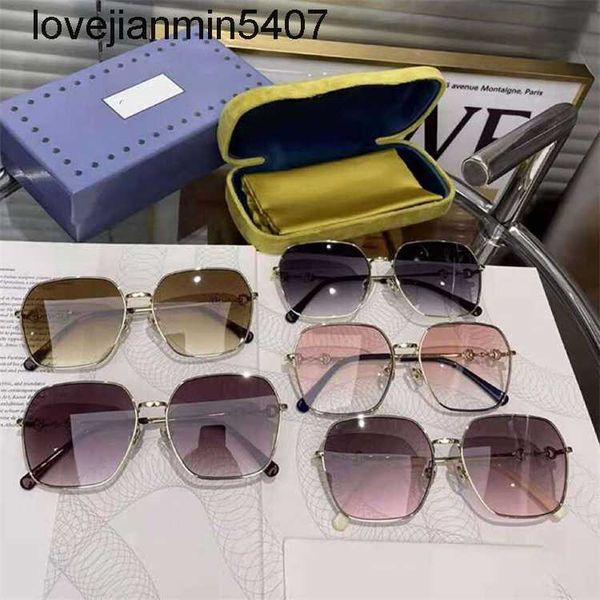 2023 fashion design sunglasses %80 factory wholesale and retail g jiafeng ins ni he sui same sunglass anti uv gg0882, White;black
2023 fashion design sunglasses %80 factory wholesale and retail g jiafeng ins ni he sui same sunglass anti uv gg0882, White;black