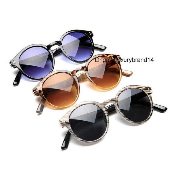 vintage tom-fords sunglasses aoze fashion female shades brand designer retro uv400 men unisex, White;black
vintage tom-fords sunglasses aoze fashion female shades brand designer retro uv400 men unisex, White;black