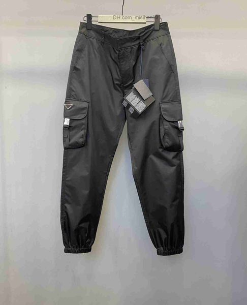 men's pants autumn and winter new fashion luxury black pants ~ silk slip comfortable cotton material us size multi-pocket mens designer
men's pants autumn and winter new fashion luxury black pants ~ silk slip comfortable cotton material us size multi-pocket mens designer