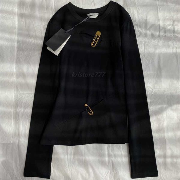 women's sweatshirts designer brand cotton loose crew neck sweatshirts designer shirts blouse with metal letter pin milan runway long s, Black
women's sweatshirts designer brand cotton loose crew neck sweatshirts designer shirts blouse with metal letter pin milan runway long s, Black