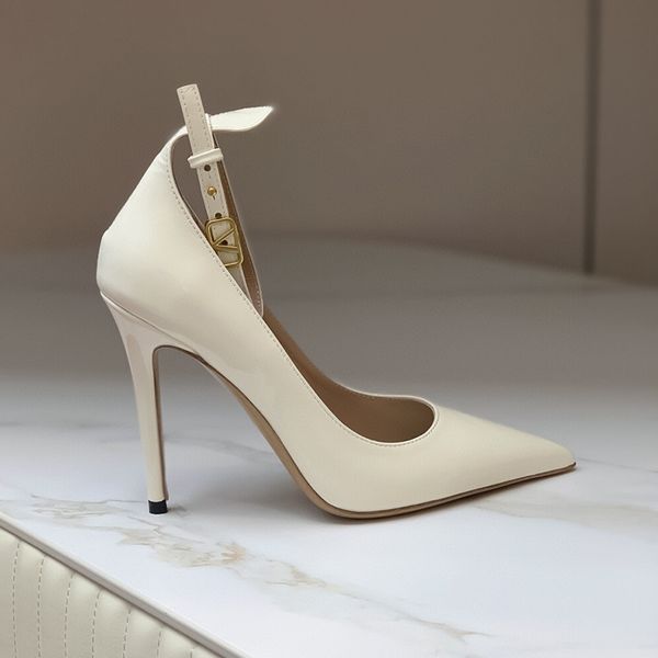 high-grade patent leather high heels with pointed toe shallow mouth line with new slender womens shoes luxury designer single shoe party sho, Black
high-grade patent leather high heels with pointed toe shallow mouth line with new slender womens shoes luxury designer single shoe party sho, Black