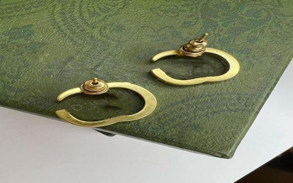2022chic double letter charm earrings with gift box embossed stamp studs eardrop dangler for women party anniversary9956707, Golden
2022chic double letter charm earrings with gift box embossed stamp studs eardrop dangler for women party anniversary9956707, Golden
