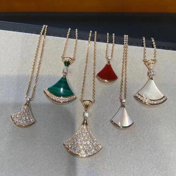 necklace designer necklace for women luxury shell diamond pendant necklace high-quality titanium steel luxury jewelry brand fan shaped 18k g, Silver
necklace designer necklace for women luxury shell diamond pendant necklace high-quality titanium steel luxury jewelry brand fan shaped 18k g, Silver