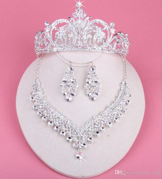 2019 luxury drop rhinestone wedding jewelry set necklace crown tiaras crown earrings headwear beading threepiece party bridal acc9774544, White
2019 luxury drop rhinestone wedding jewelry set necklace crown tiaras crown earrings headwear beading threepiece party bridal acc9774544, White