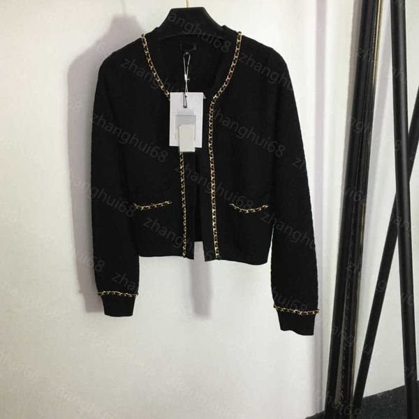 23ss womens designer clothing womens knits hardware chain embellished long-sleeved wool knit cardigan jacket womens clothes a1, White
23ss womens designer clothing womens knits hardware chain embellished long-sleeved wool knit cardigan jacket womens clothes a1, White