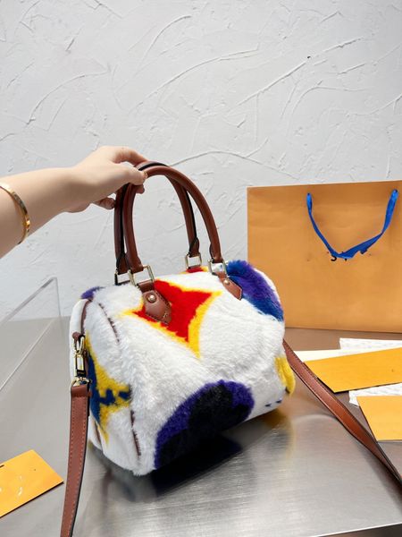 luxury designer nano bandouliere 30 shoulder bags plush boston pillow bag 25cm women pm monograms handbag crossbody mini totes purse backpac
luxury designer nano bandouliere 30 shoulder bags plush boston pillow bag 25cm women pm monograms handbag crossbody mini totes purse backpac