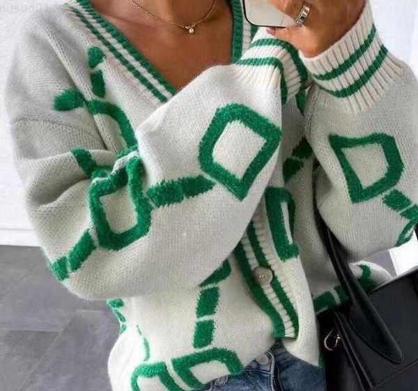 2023 new women's women spring autumn loose casual woman sweaters cardigan womens designer knitted sweater d l230725, White;black
2023 new women's women spring autumn loose casual woman sweaters cardigan womens designer knitted sweater d l230725, White;black