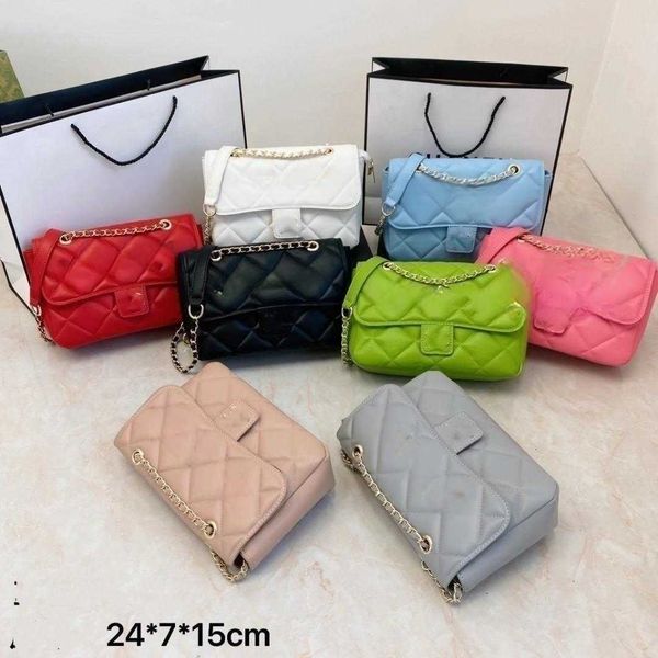 dinner bag wanghong xiaoxiangfeng female 2021 new xialingge messenger foreign style ins chain one shoulder small square
dinner bag wanghong xiaoxiangfeng female 2021 new xialingge messenger foreign style ins chain one shoulder small square